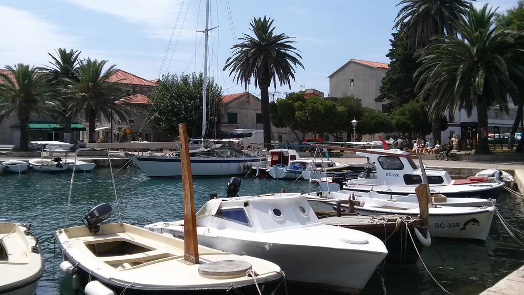 Holiday House Popovic Sućuraj Dış mekan fotoğraf